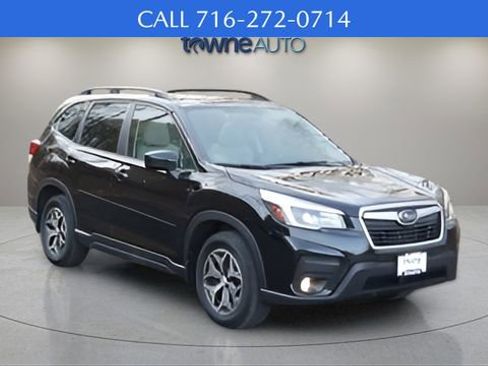 Used 2021 Subaru Forester Premium image 8