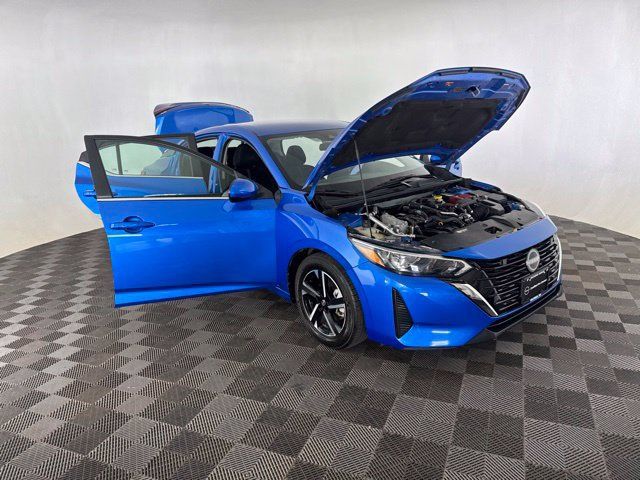 Used 2024 Nissan Sentra SV FWD image 12