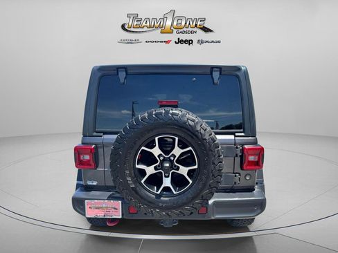 Used 2019 Jeep Wrangler Unlimited Rubicon AWD/4WD image 6