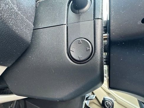 Used 2018 Ford Explorer Limited w/ Equipment Group 301A image 23