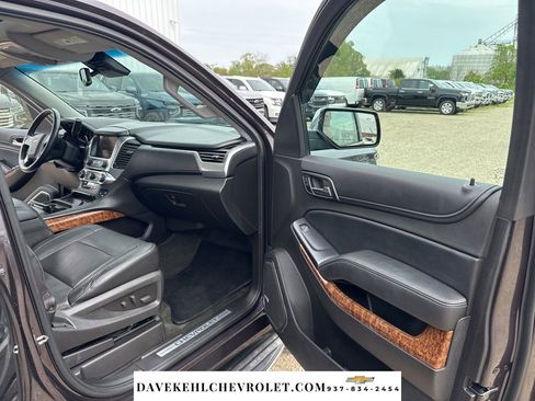 Used 2015 Chevrolet Tahoe LTZ AWD/4WD image 33