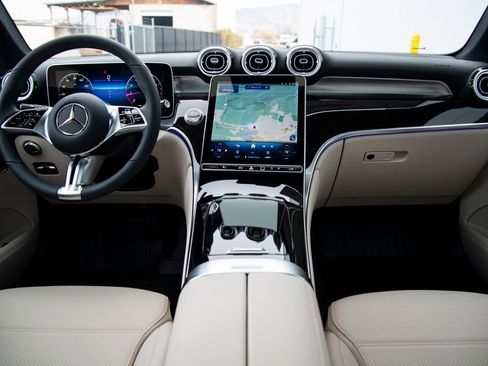 New 2026 Mercedes-Benz GLC 300 4MATIC image 17