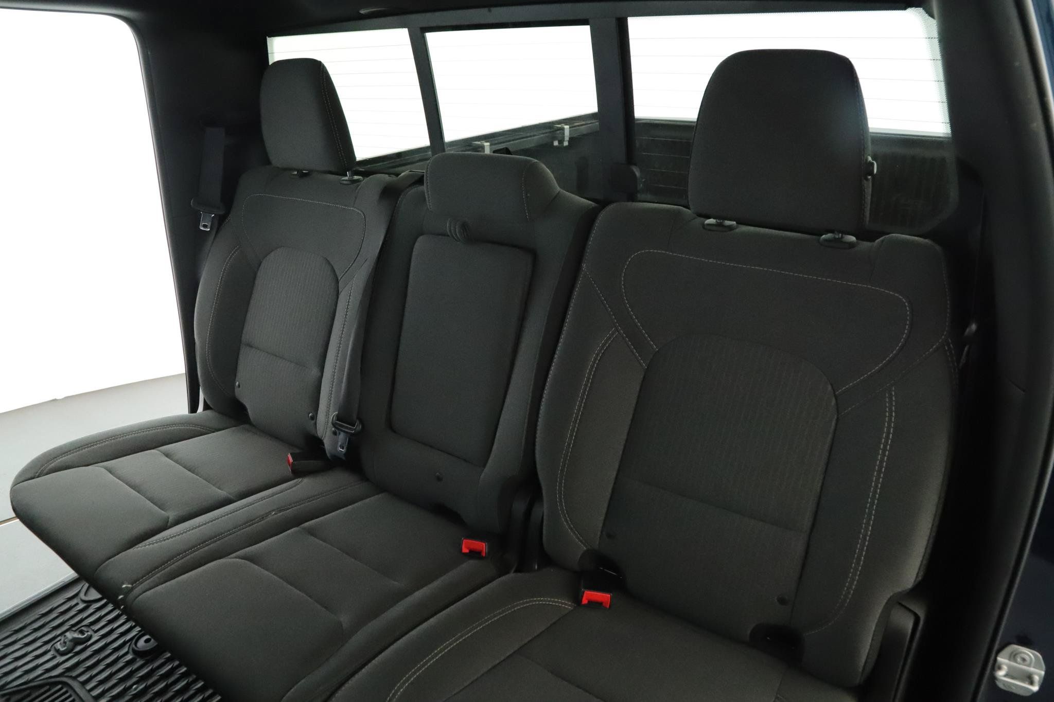 Used 2019 RAM 1500 Big Horn AWD/4WD image 5