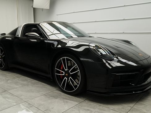 Used 2022 Porsche 911 Targa 4 GTS image 23