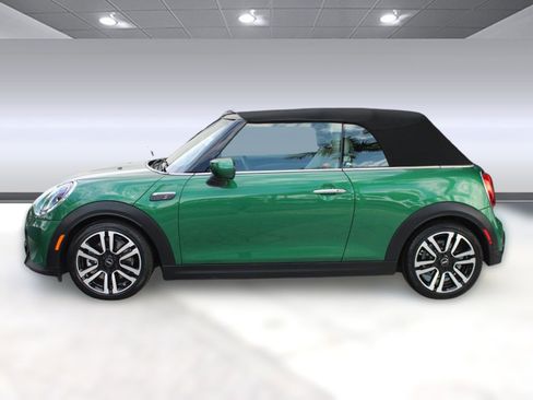 Used 2023 MINI Cooper S w/ Signature Upholstery Package image 2
