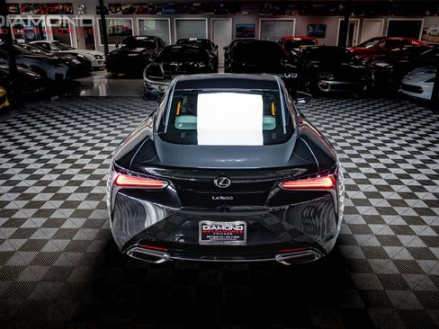 Used 2018 Lexus LC 500 Coupe w/ Sport Package RWD image 60