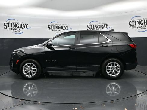 Certified 2024 Chevrolet Equinox LT w/ LPO, Cargo Package FWD image 4