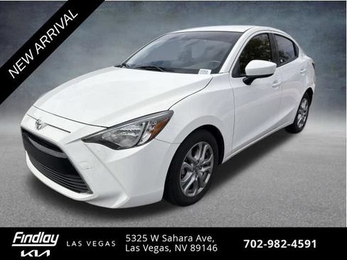 Used 2017 Toyota Yaris iA FWD image 1