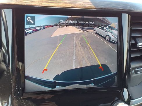 Used 2020 RAM 1500 Laramie AWD/4WD image 16