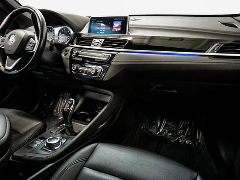 Used 2021 BMW X1 sDrive28i image 11