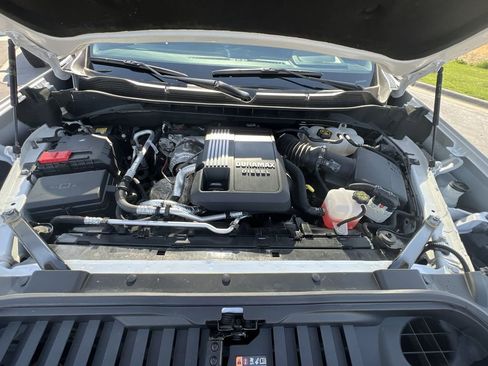 Used 2023 Chevrolet Silverado 1500 LT Trail Boss w/ LT Trail Boss Premium Package image 31