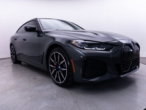Used 2024 BMW i4 eDrive40 w/ M Sport Package RWD image 15