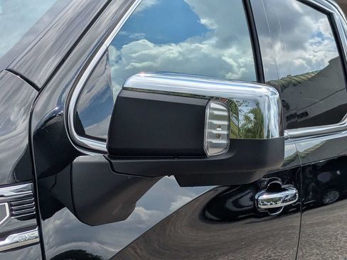 New 2026 GMC Sierra 1500 Denali w/ Denali Reserve Package AWD/4WD image 11