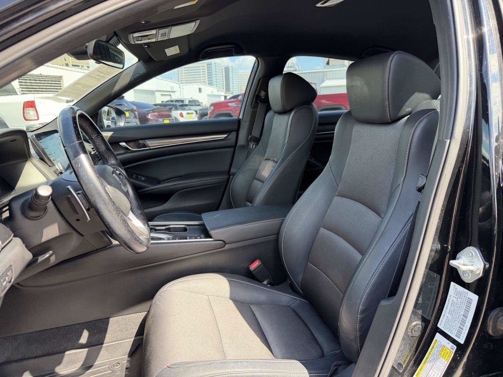 Used 2021 Honda Accord Sport image 15
