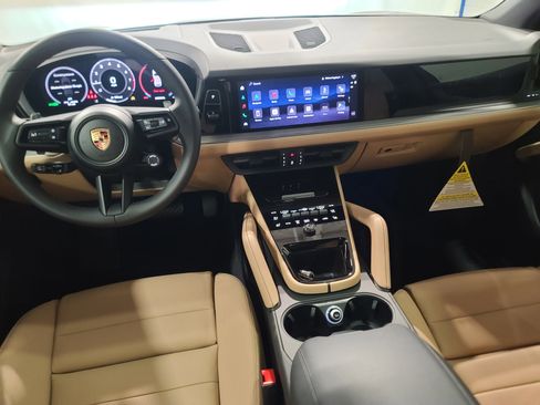 New 2026 Porsche Cayenne image 12