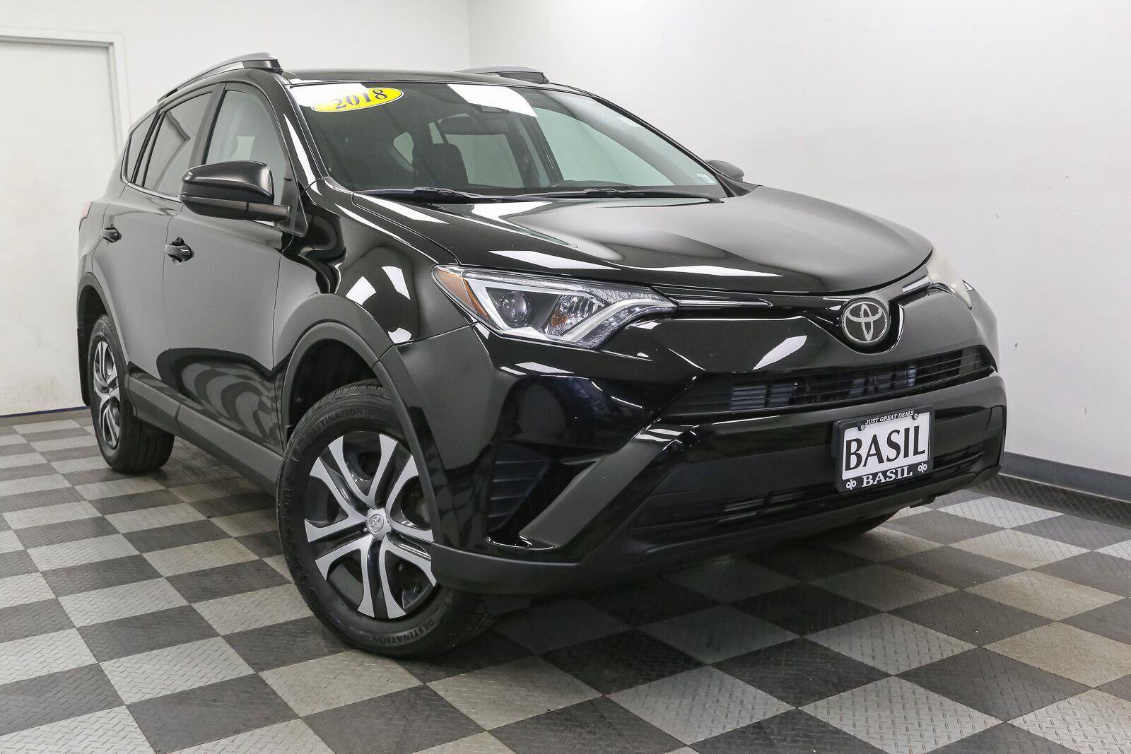 Used 2018 Toyota RAV4 LE w/ All Weather Liner Package AWD/4WD image 2