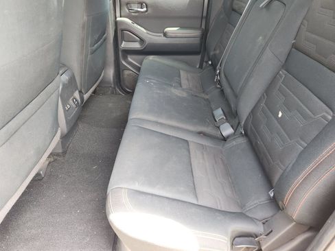Used 2022 Nissan Frontier Pro-X RWD image 33