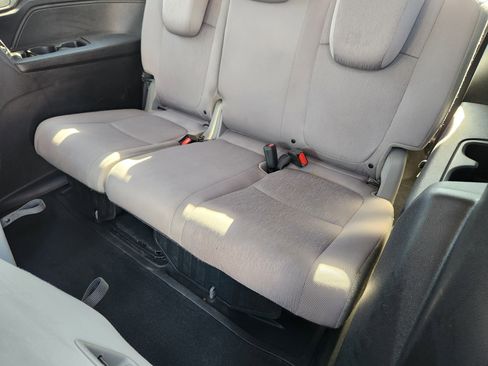 Used 2018 Honda Odyssey EX image 29