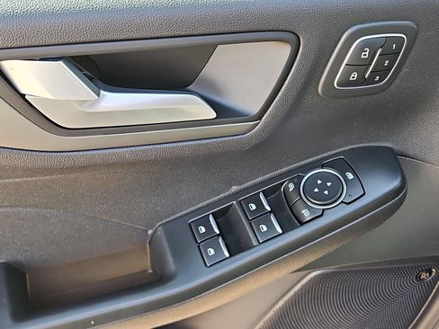 Used 2023 Ford Escape Active w/ Tech Pack #2 FWD image 12