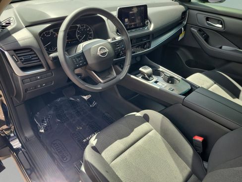 New 2026 Nissan Rogue SV FWD image 22
