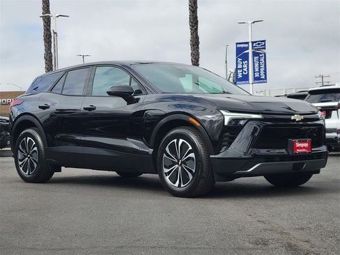 New 2026 Chevrolet Blazer EV LT image 25