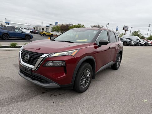 Used 2023 Nissan Rogue S AWD/4WD image 7