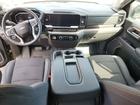Used 2023 Chevrolet Silverado 1500 LT image 17