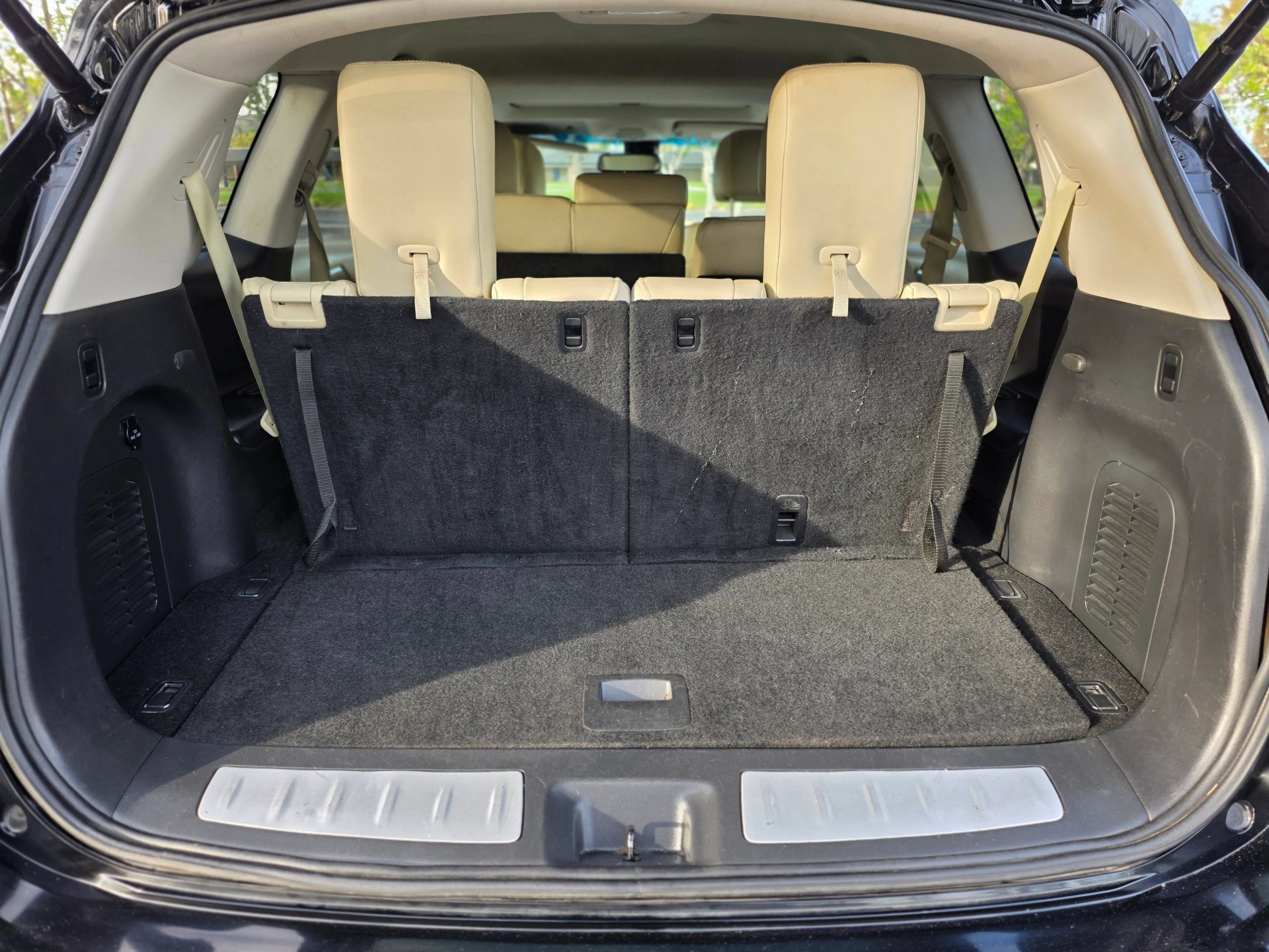 Used 2016 INFINITI QX60 FWD w/ Premium Plus Package image 10
