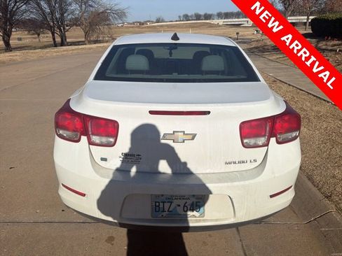 Used 2015 Chevrolet Malibu LS image 4