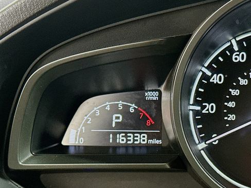 Used 2017 MAZDA MAZDA3 Sport image 19