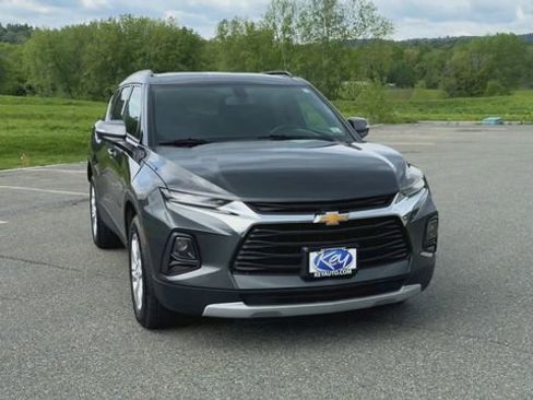 Used 2020 Chevrolet Blazer LT AWD/4WD image 3