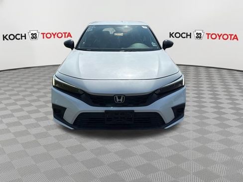 Used 2023 Honda Civic Sport image 2