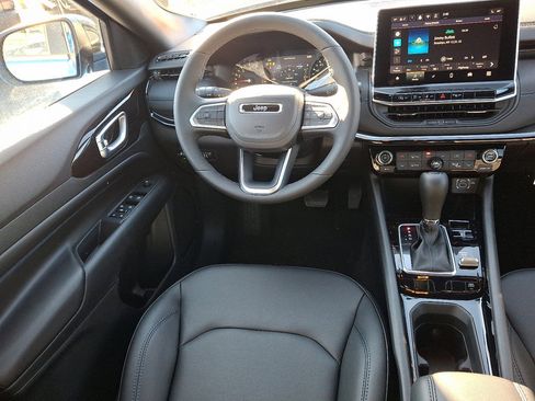 New 2026 Jeep Compass Limited image 9