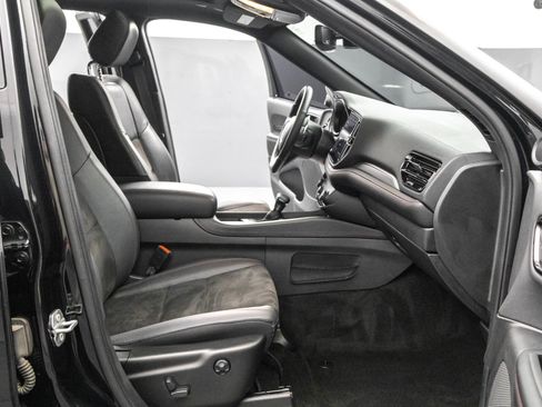 Used 2022 Dodge Durango R/T w/ Tow 'N Go Package image 43