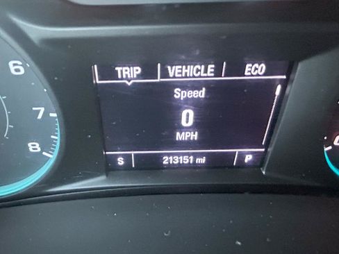 Used 2018 Chevrolet Equinox LT AWD/4WD image 21