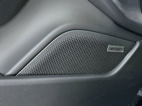 New 2025 Porsche Taycan image 21