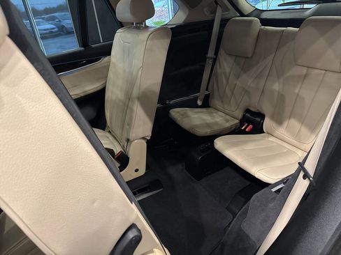 Used 2016 BMW X5 xDrive50i image 37