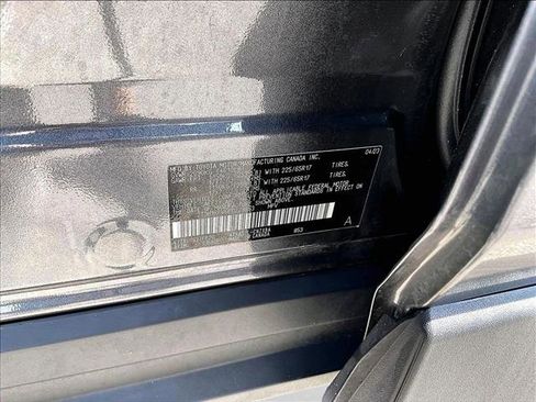 Used 2023 Toyota RAV4 LE FWD image 30