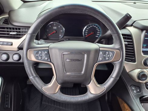 Used 2018 GMC Yukon Denali w/ Open Road Package image 14