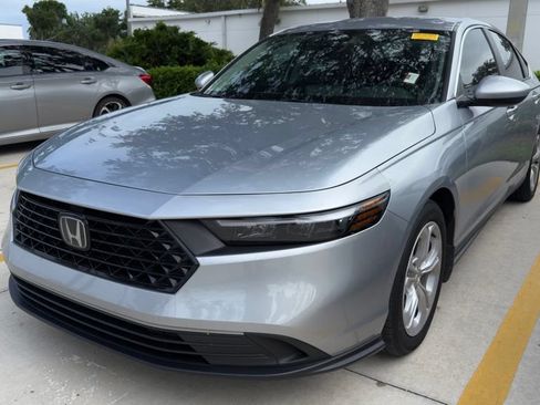 Used 2025 Honda Accord LX image 2