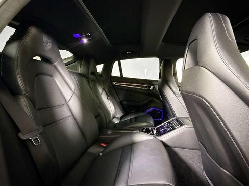 Certified 2023 Porsche Panamera Platinum Edition RWD image 19