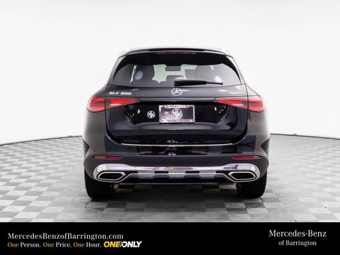 New 2026 Mercedes-Benz GLC 300 4MATIC image 4