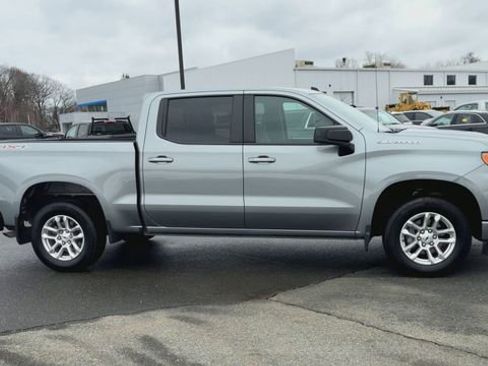 Used 2026 Chevrolet Silverado 1500 RST AWD/4WD image 9