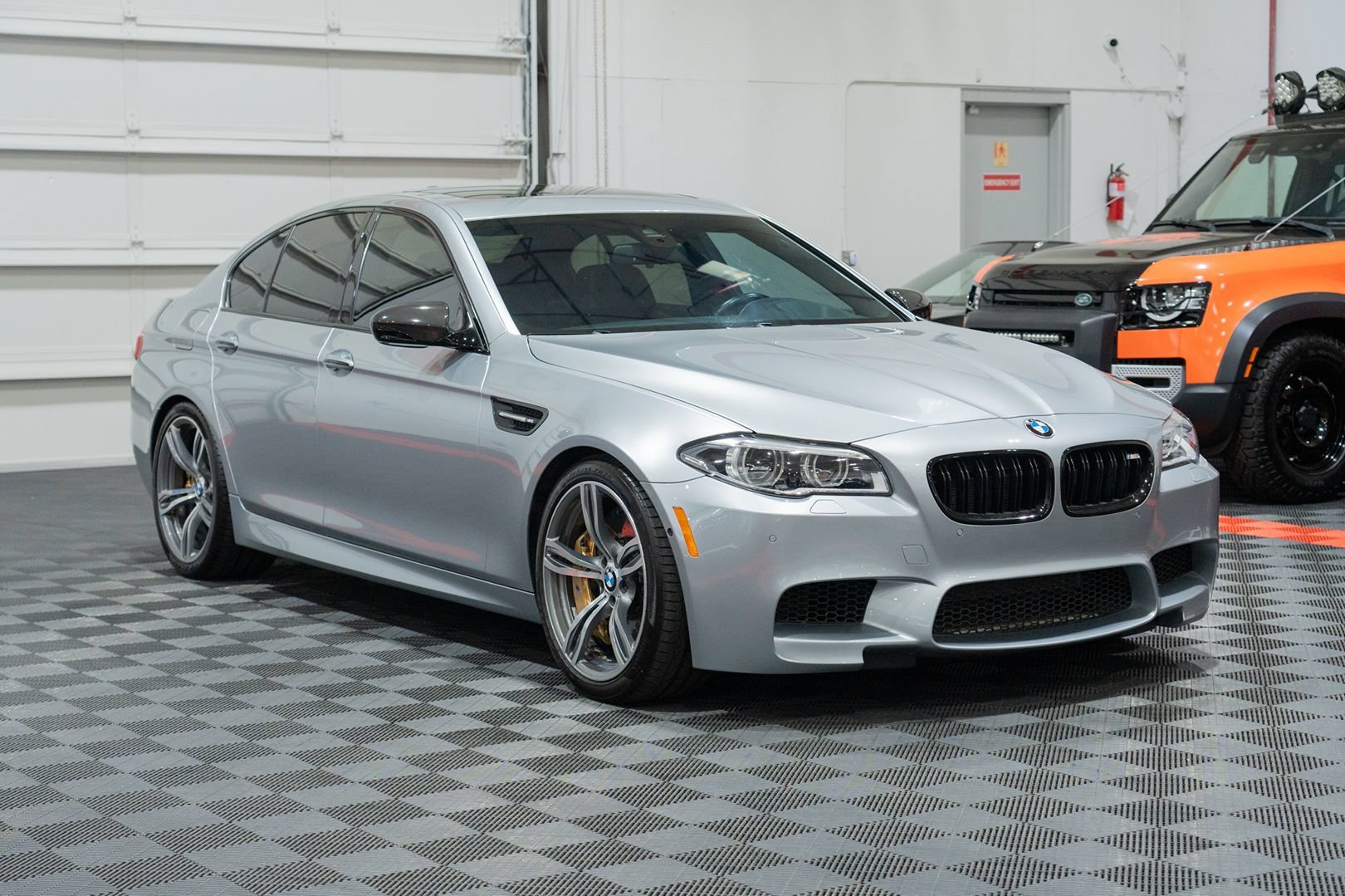 Used 2016 BMW M5 RWD image 12