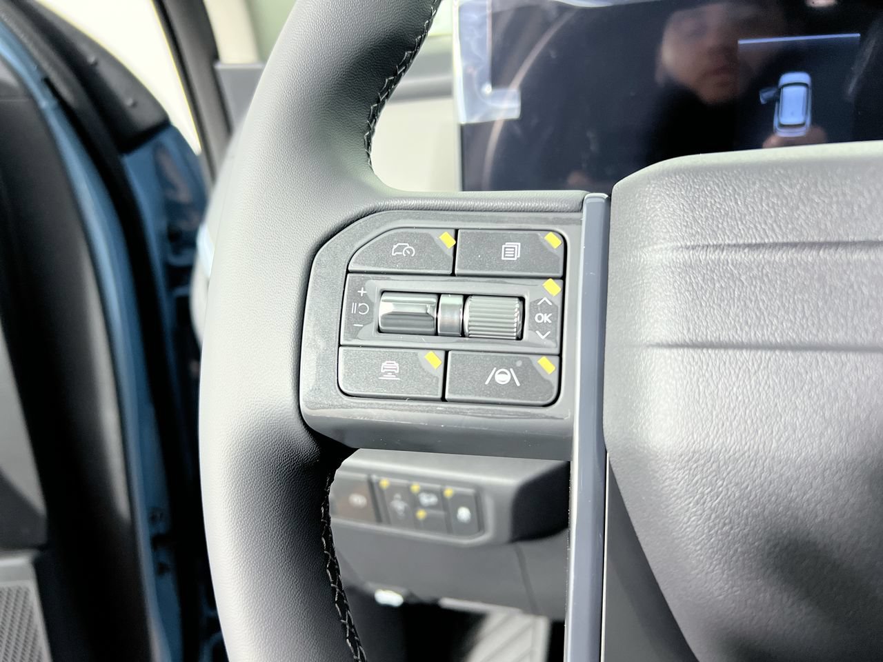 New 2027 Kia Seltos S FWD image 16