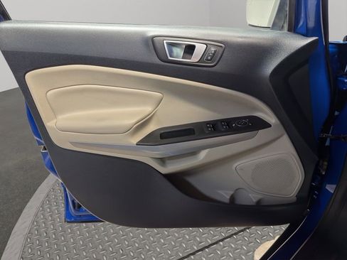 Used 2019 Ford EcoSport Titanium image 16