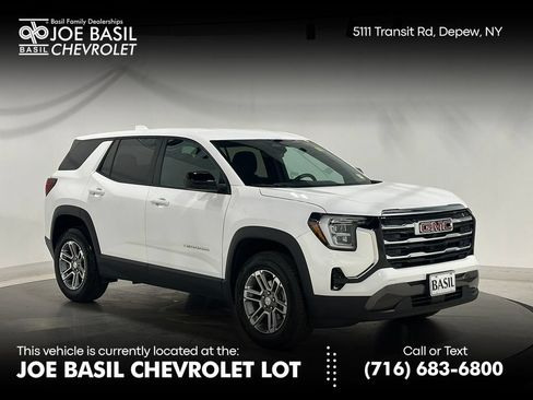 Used 2026 GMC Terrain Elevation AWD/4WD image 1
