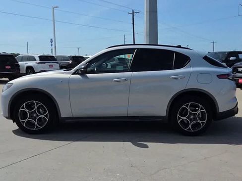 Used 2024 Alfa Romeo Stelvio Ti AWD/4WD image 5