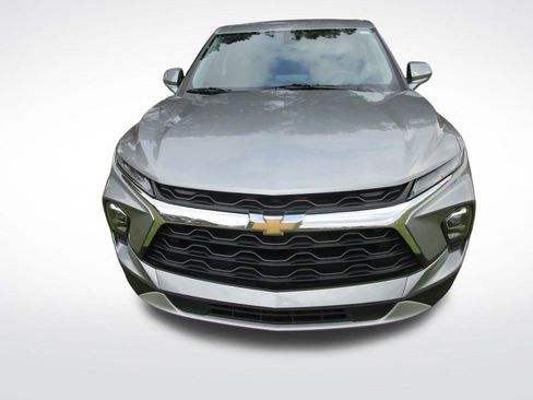 Used 2023 Chevrolet Blazer LT image 4