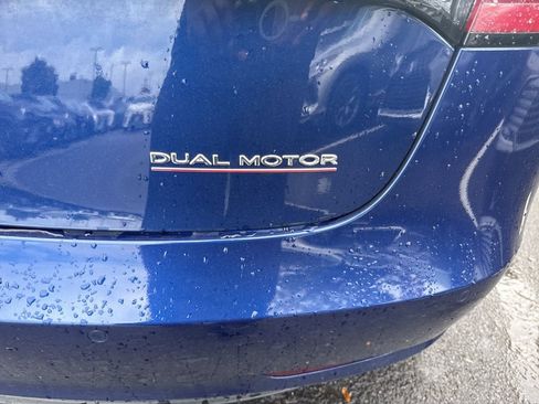 Used 2021 Tesla Model 3 Performance image 7